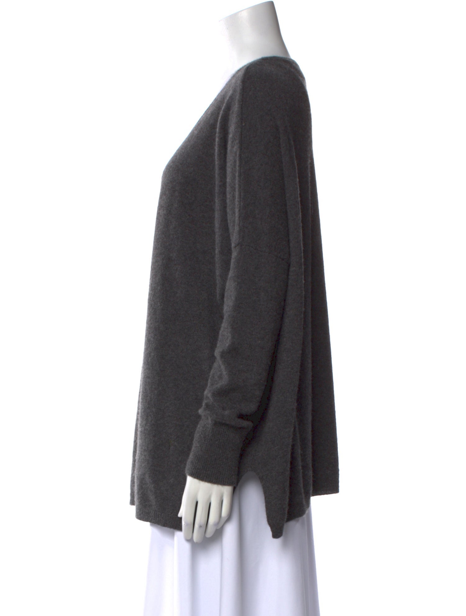 Minnie Rose Cashmere V-Neck Sweater