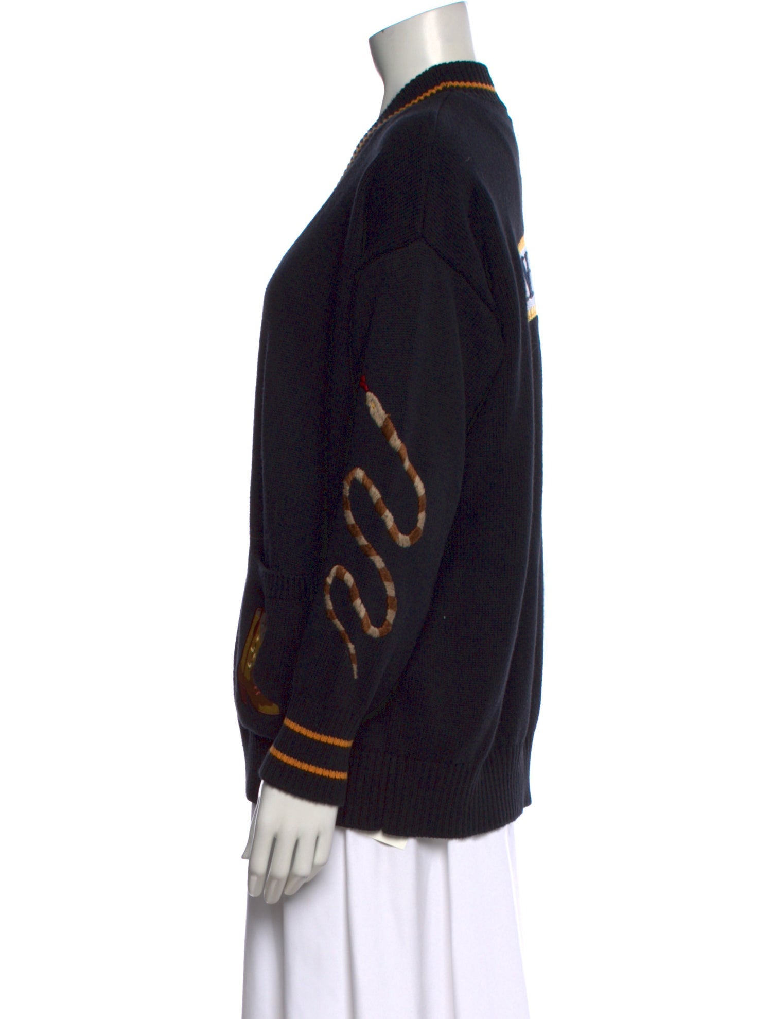 Minnie Rose Graphic Print V-Neck Sweater
