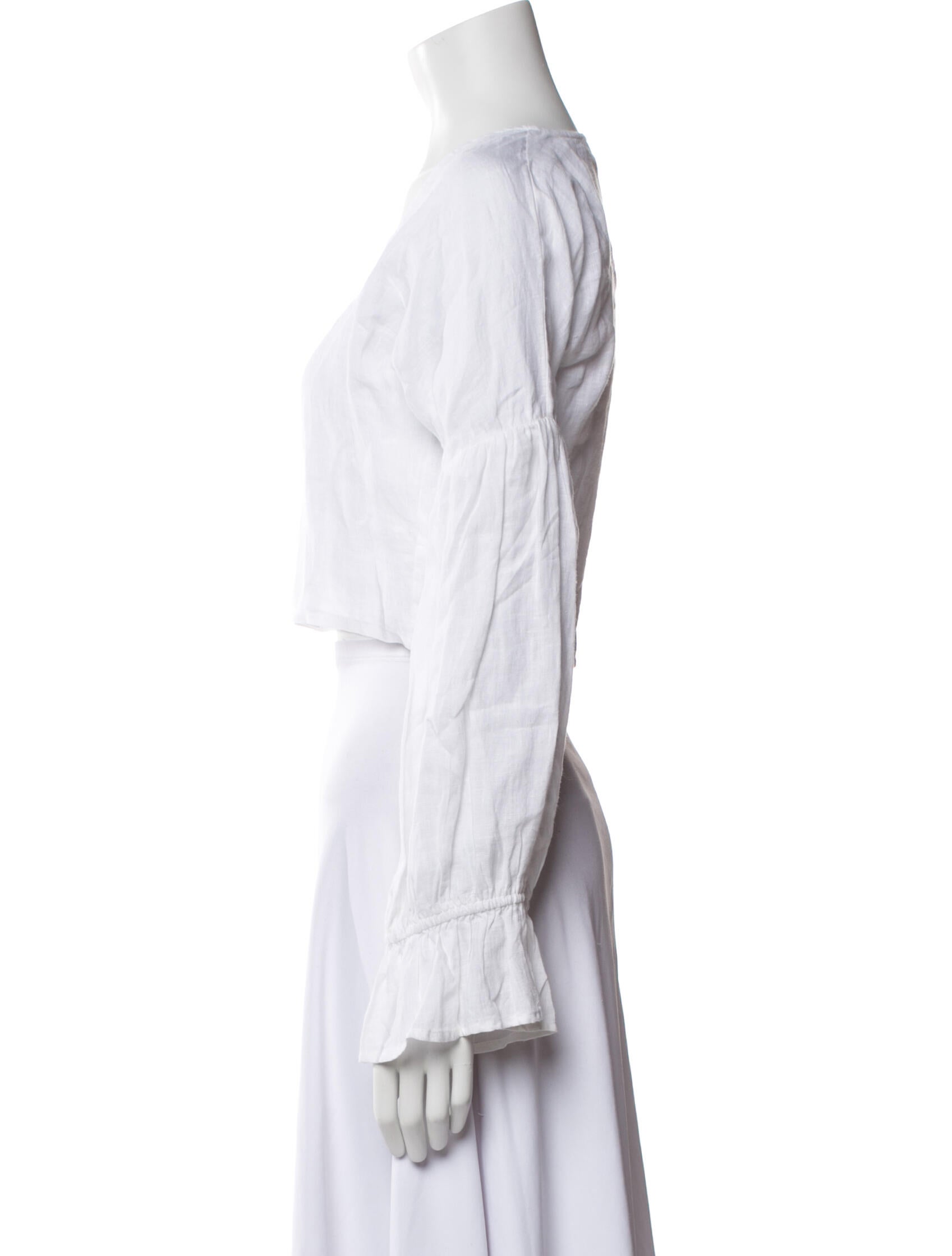 All Things Mochi Linen V-Neck Crop Top w/ Tags