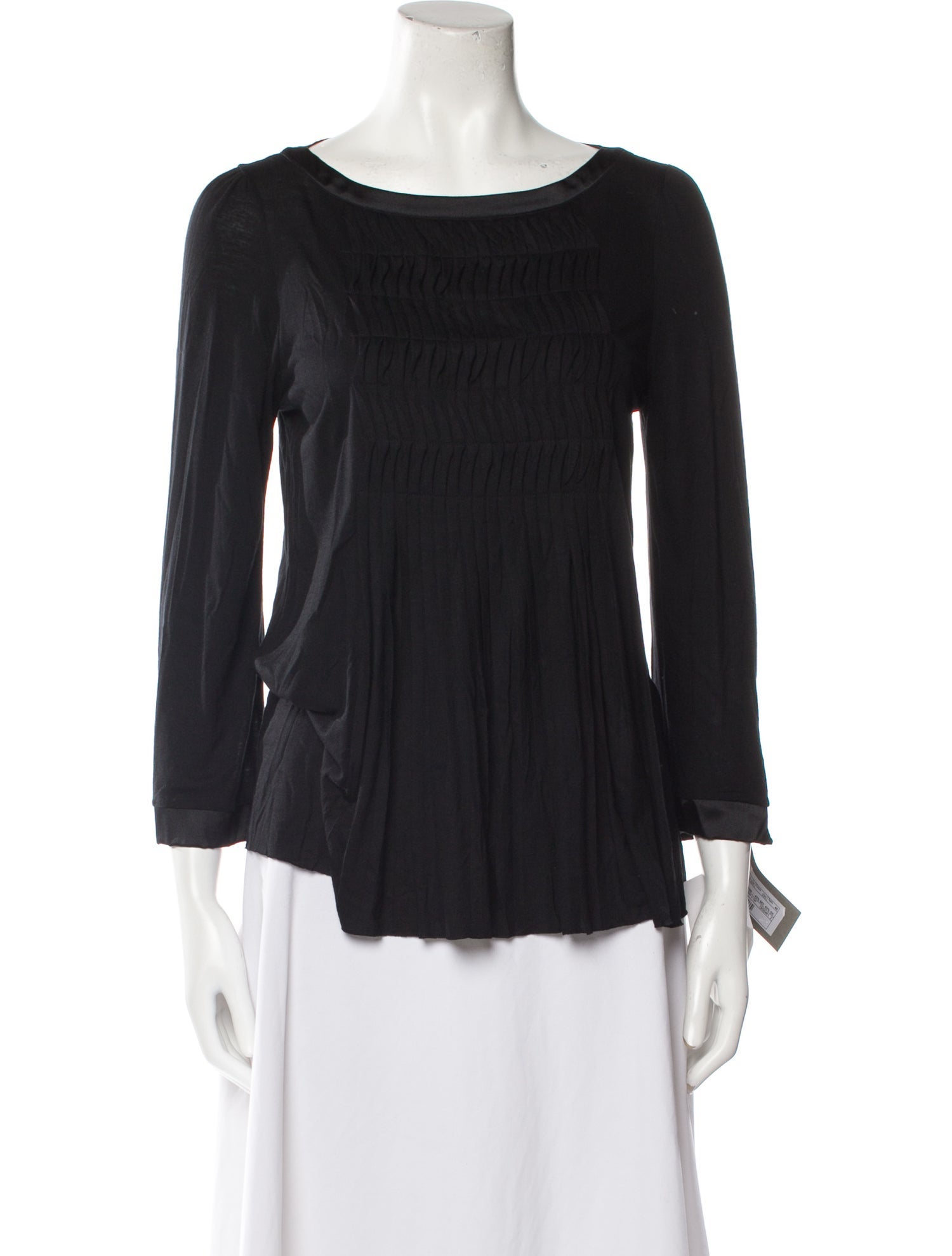 Purotatto Bateau Neckline Three-Quarter Sleeve Blouse