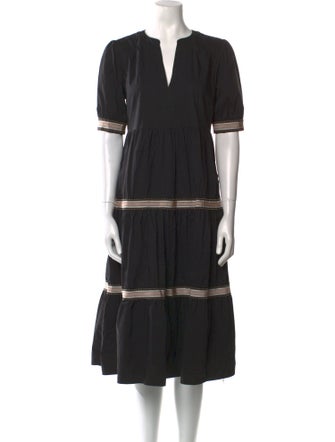 Purotatto V-Neck Midi Length Dress