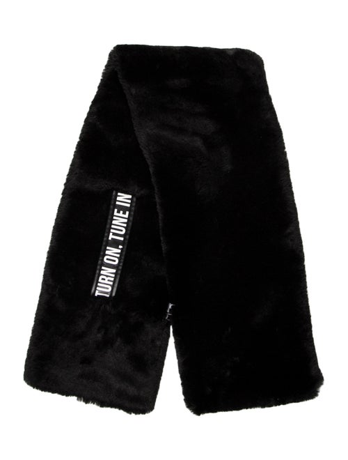 Moussy Faux-Fur Stole Black