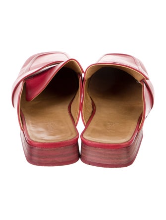 Moussy Leather Mules