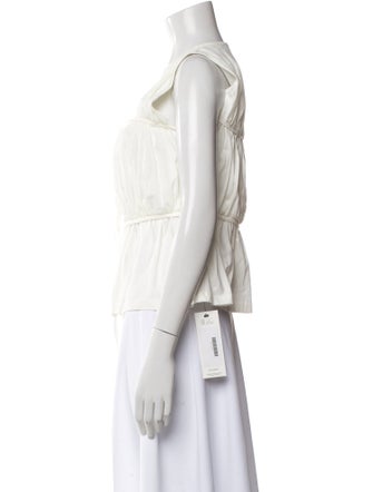 Moussy Square Neckline Sleeveless Crop Top