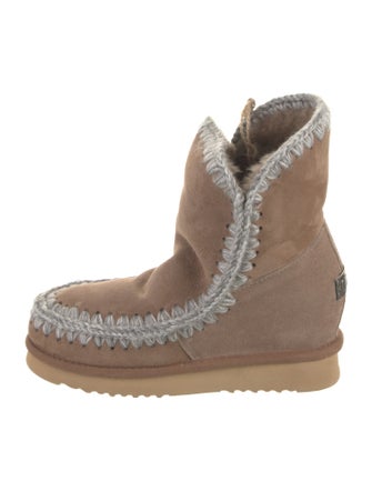 Mou Suede Whipstitch Trim Boots