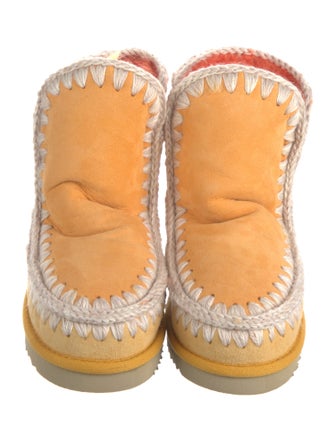 Mou Suede Whipstitch Trim Lace-Up Boots