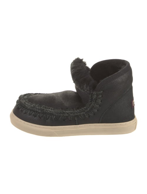 Mou Suede Embroidered Accent Boots