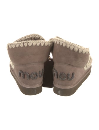 Mou Suede Embroidered Accent Boots