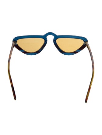 Man Repeller Unibrow Cat-Eye Sunglasses