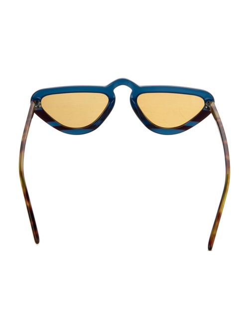 Man Repeller Unibrow Cat-Eye Sunglasses