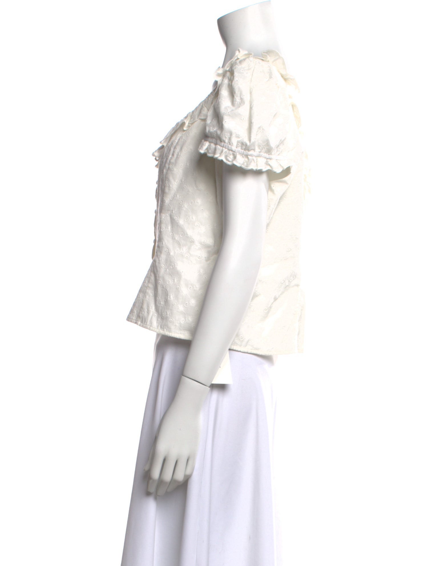 Mirror Palais Scoop Neck Short Sleeve Crop Top