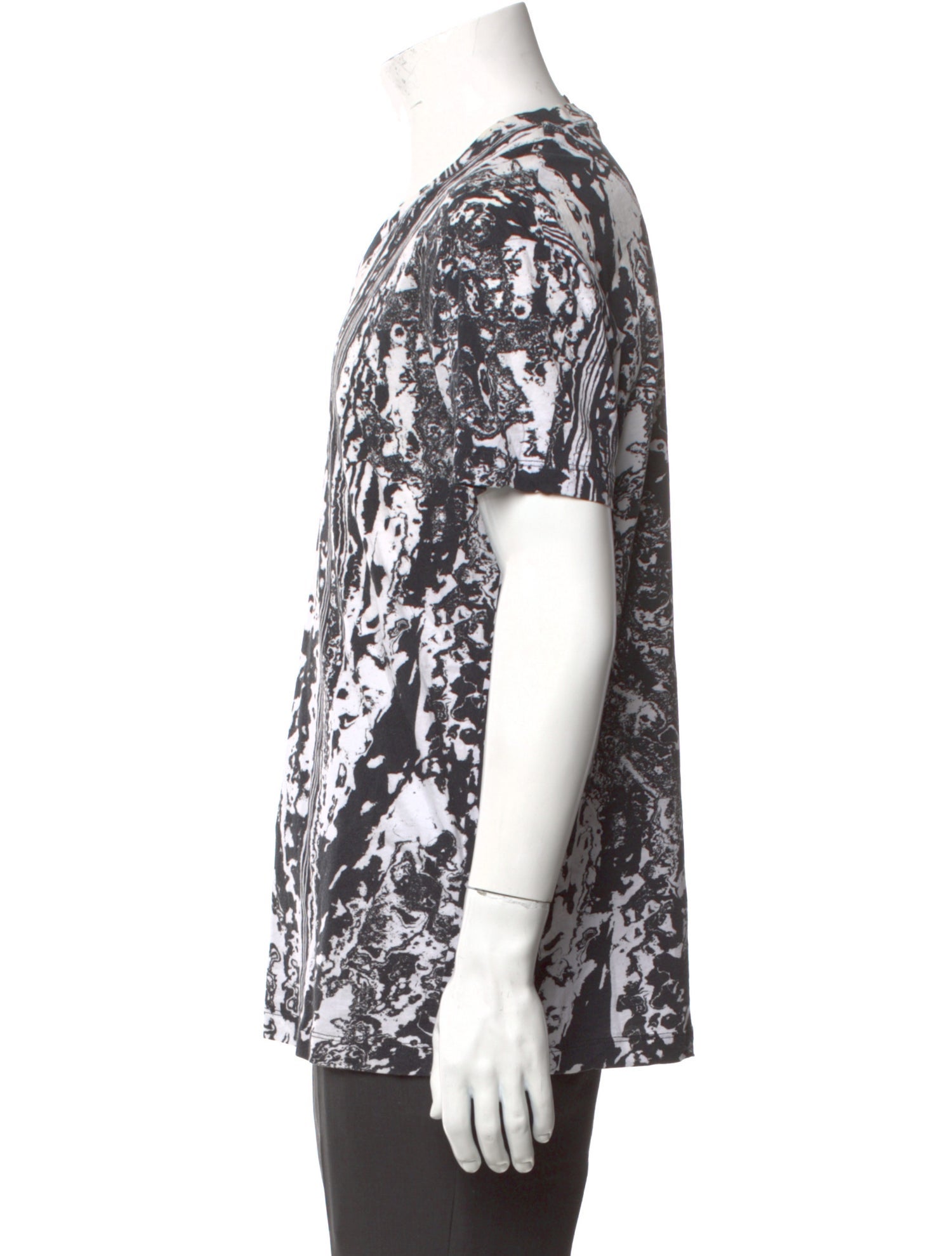 McQ Alexander McQueen Skull Printed Henley