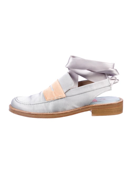 MR by Man Repeller Flats Grey