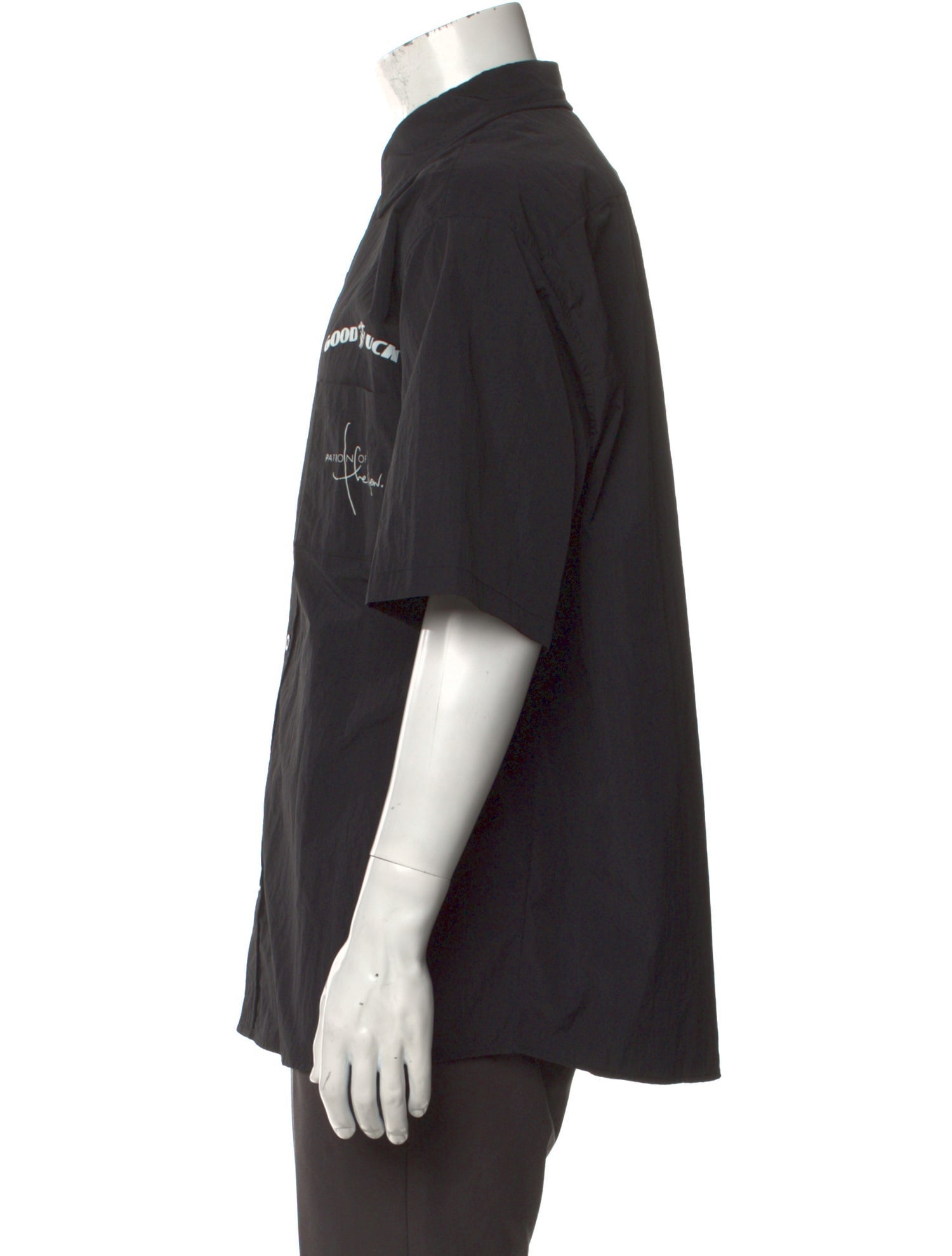 Mr. SATURDAY Graphic Print Short Sleeve Shirt