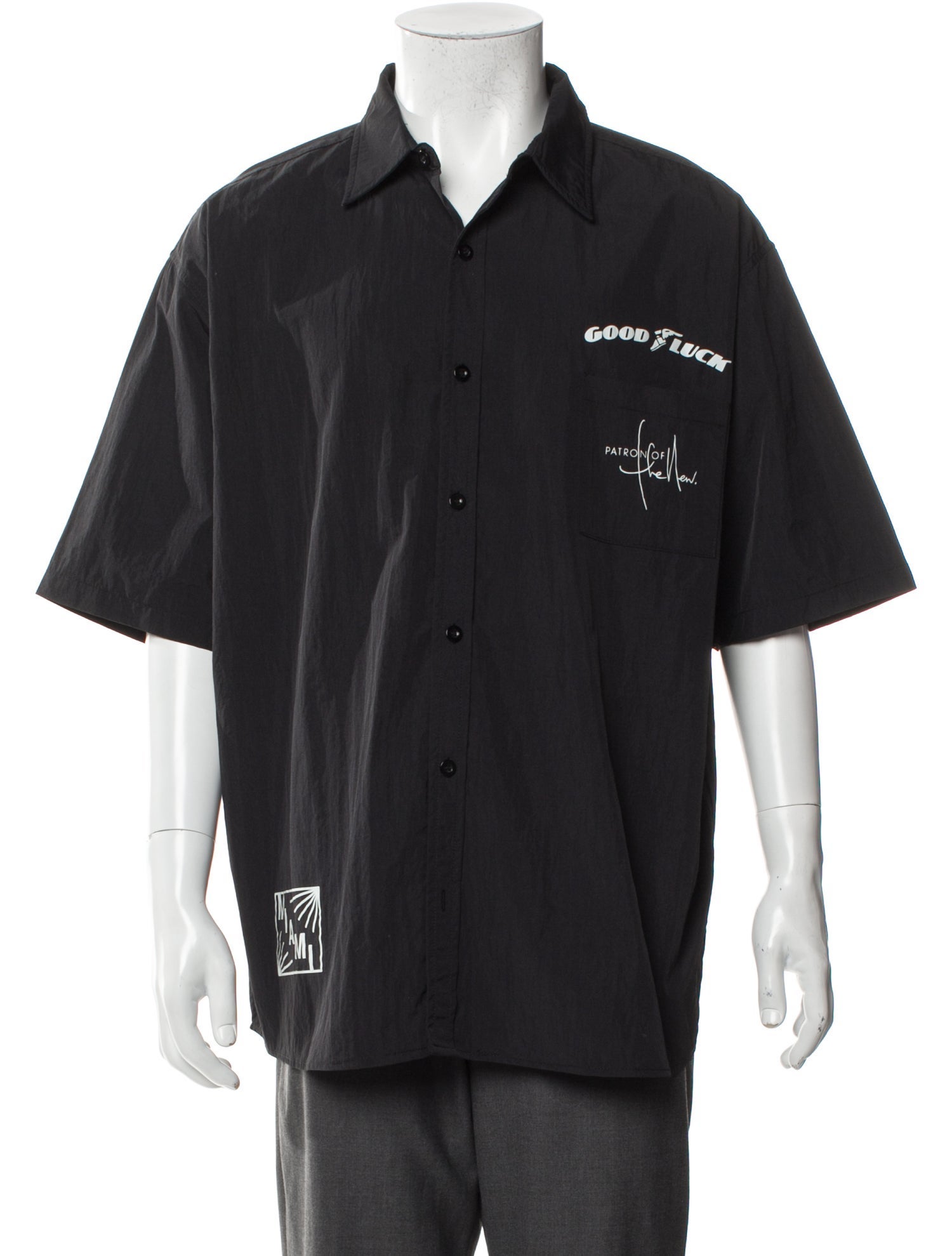 Mr. SATURDAY Graphic Print Short Sleeve Shirt