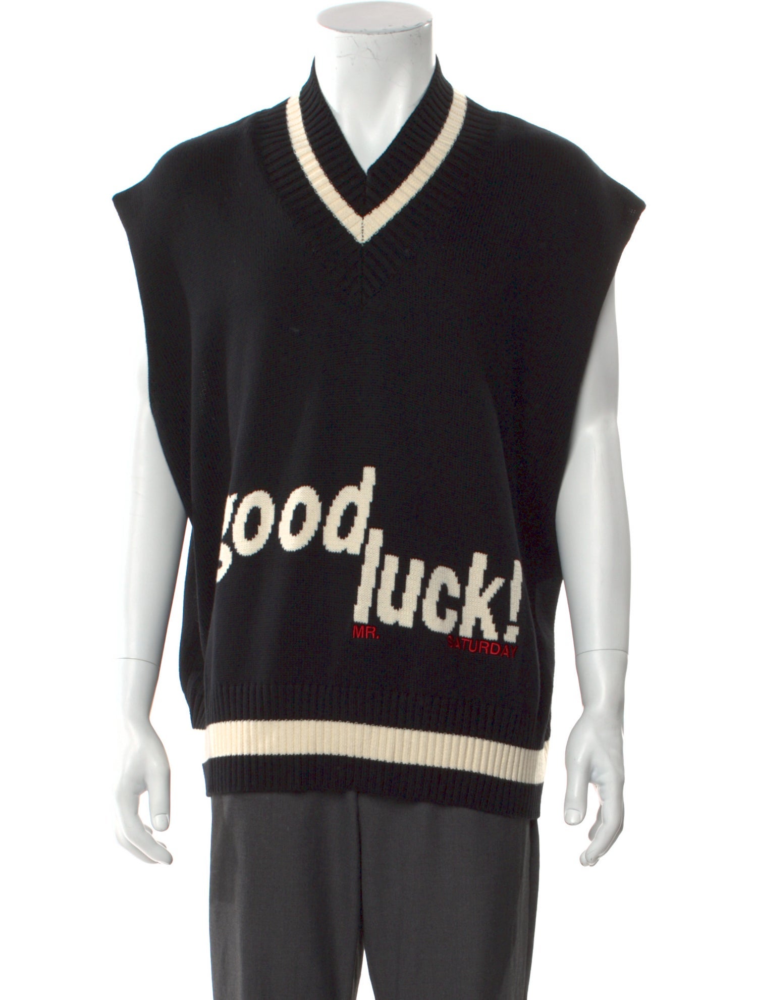 Mr. SATURDAY Graphic Print V-Neck Pullover