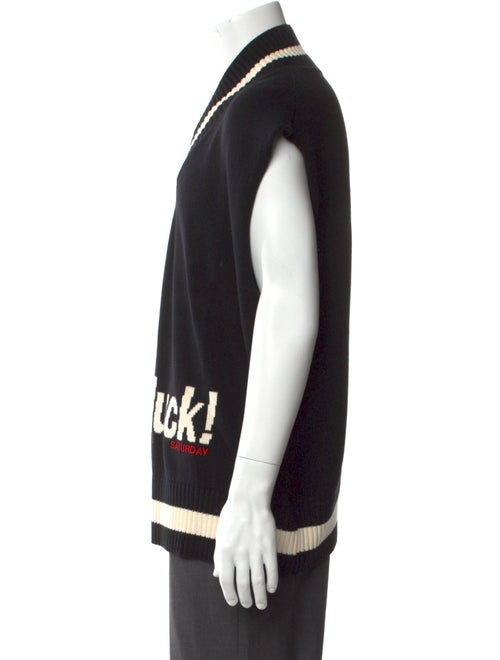 Mr. SATURDAY Graphic Print V-Neck Pullover