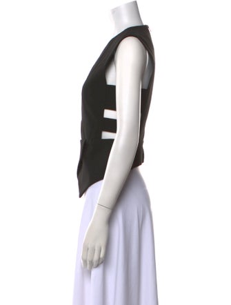 Mason V-Neck Sleeveless Crop Top