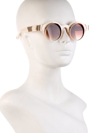 Matsuda Round Gradient Sunglasses