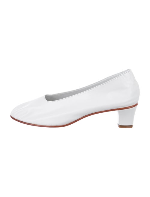 Martiniano Leather Pumps White