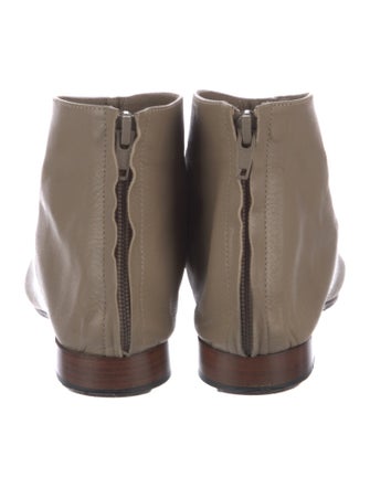 Martiniano Leather Mules