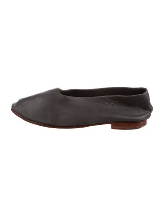 Martiniano Leather Flats