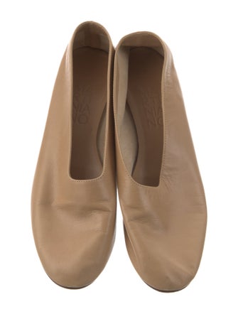 Martiniano Leather Flats