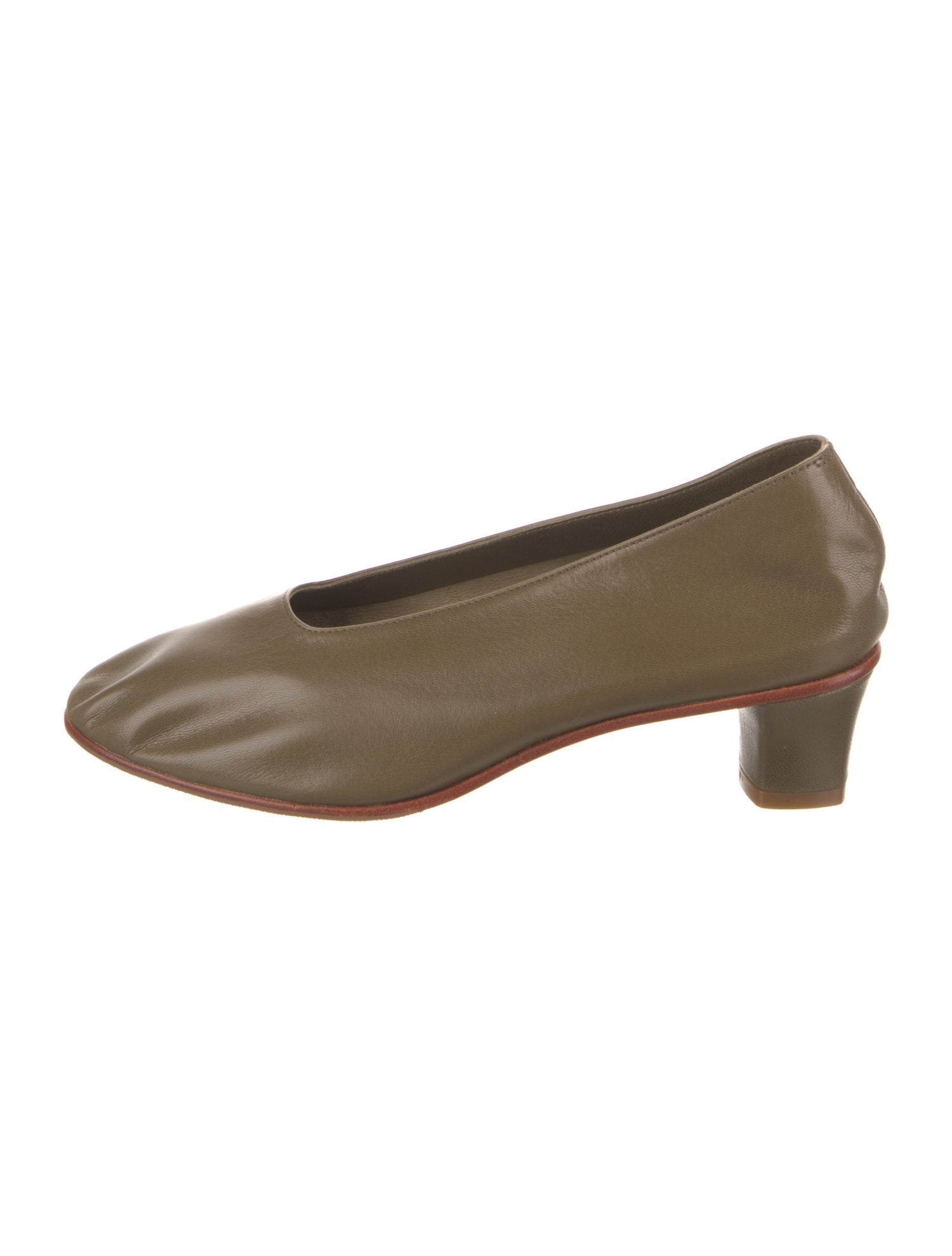 Martiniano Leather Pumps