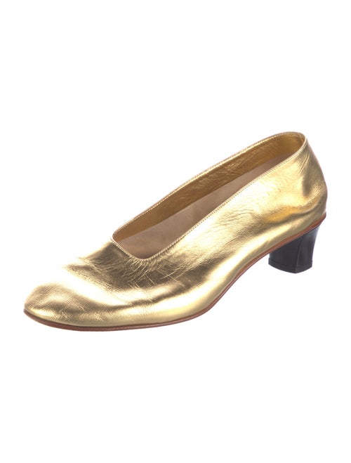 Martiniano Leather Pumps