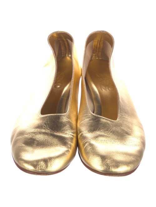 Martiniano Leather Pumps