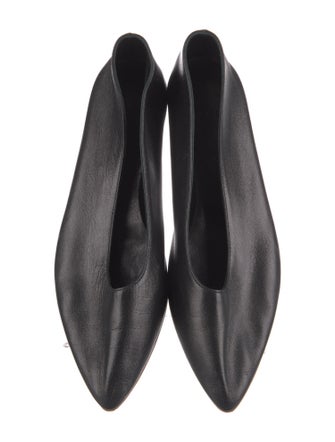 Martiniano Leather Flats
