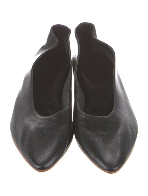 Martiniano Leather Pumps