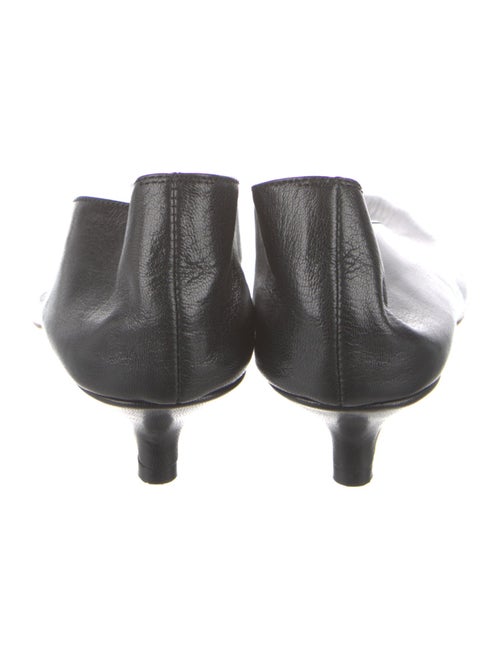 Martiniano Leather Pumps