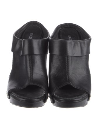 Matisse Leather Slides