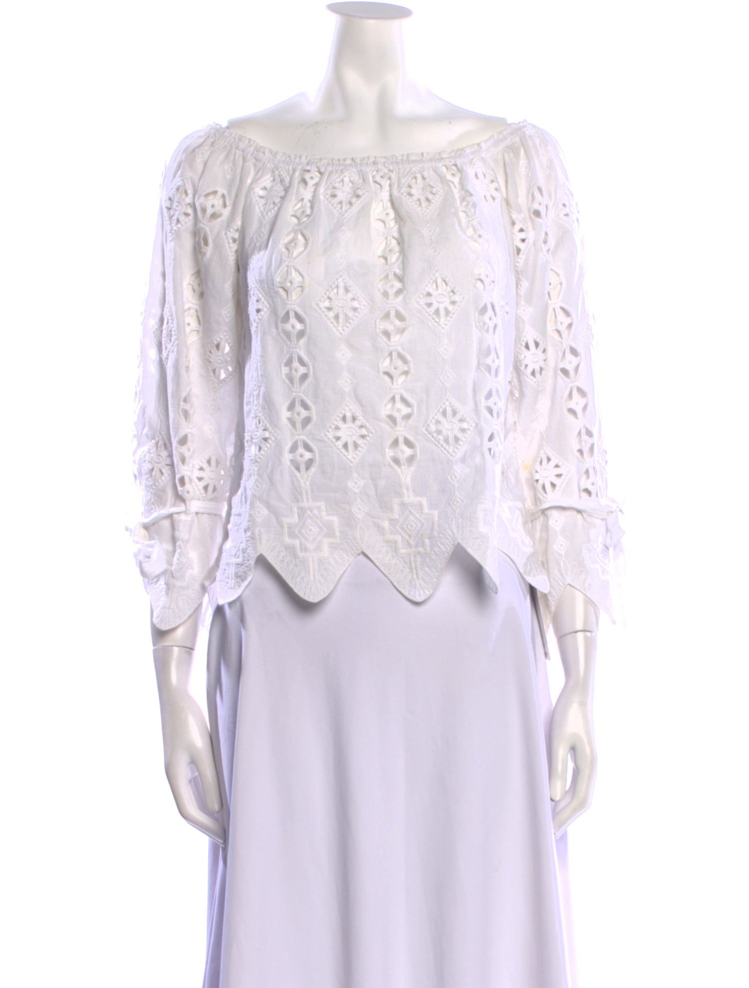 Miguelina Scoop Neck Three-Quarter Sleeve Crop Top