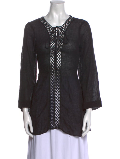 Miguelina V-Neck Three-Quarter Sleeve Tunic