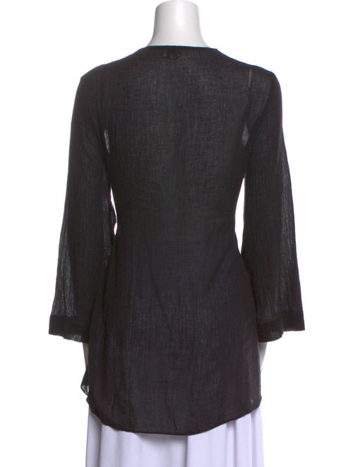 Miguelina V-Neck Three-Quarter Sleeve Tunic