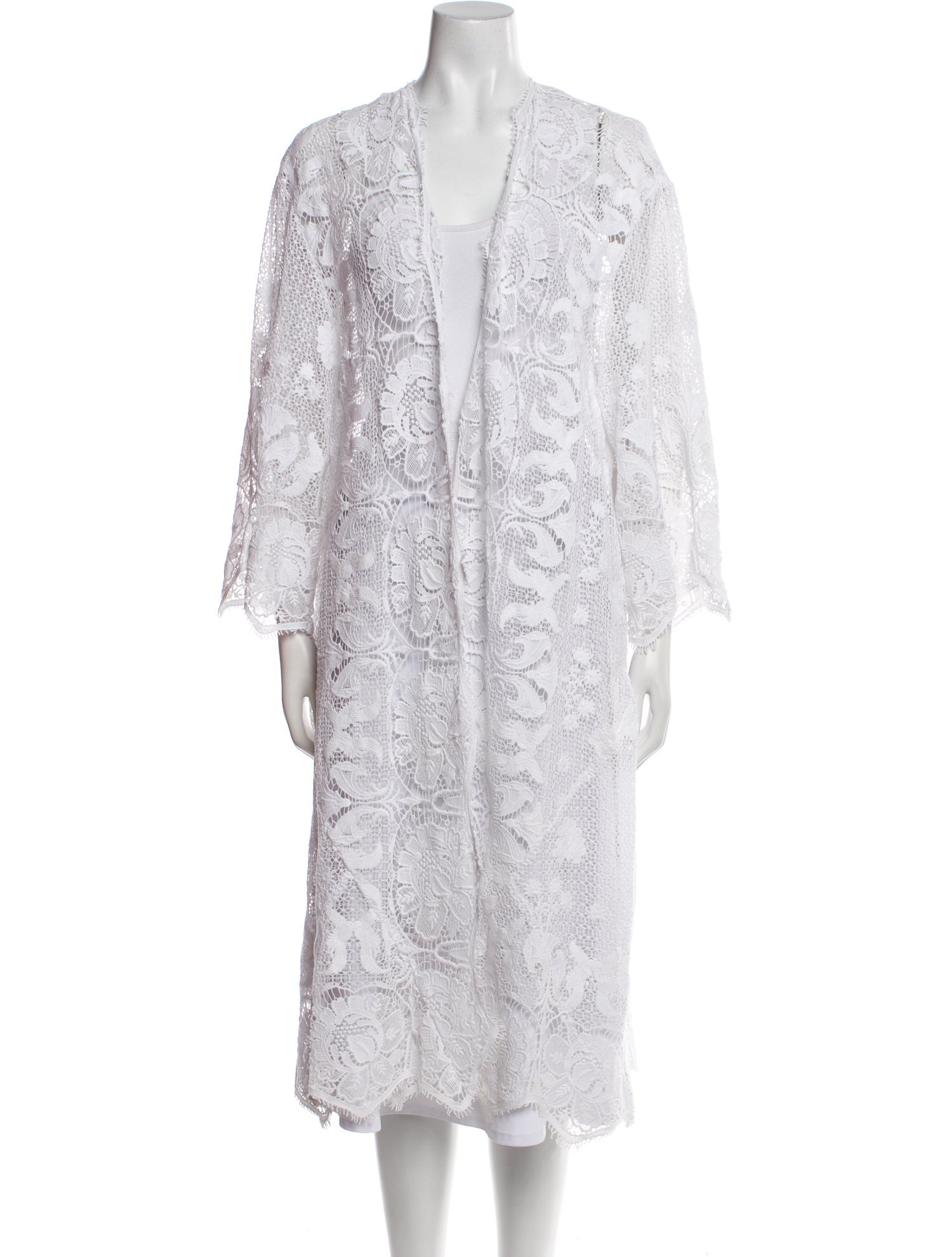 Miguelina Lace Pattern Robe