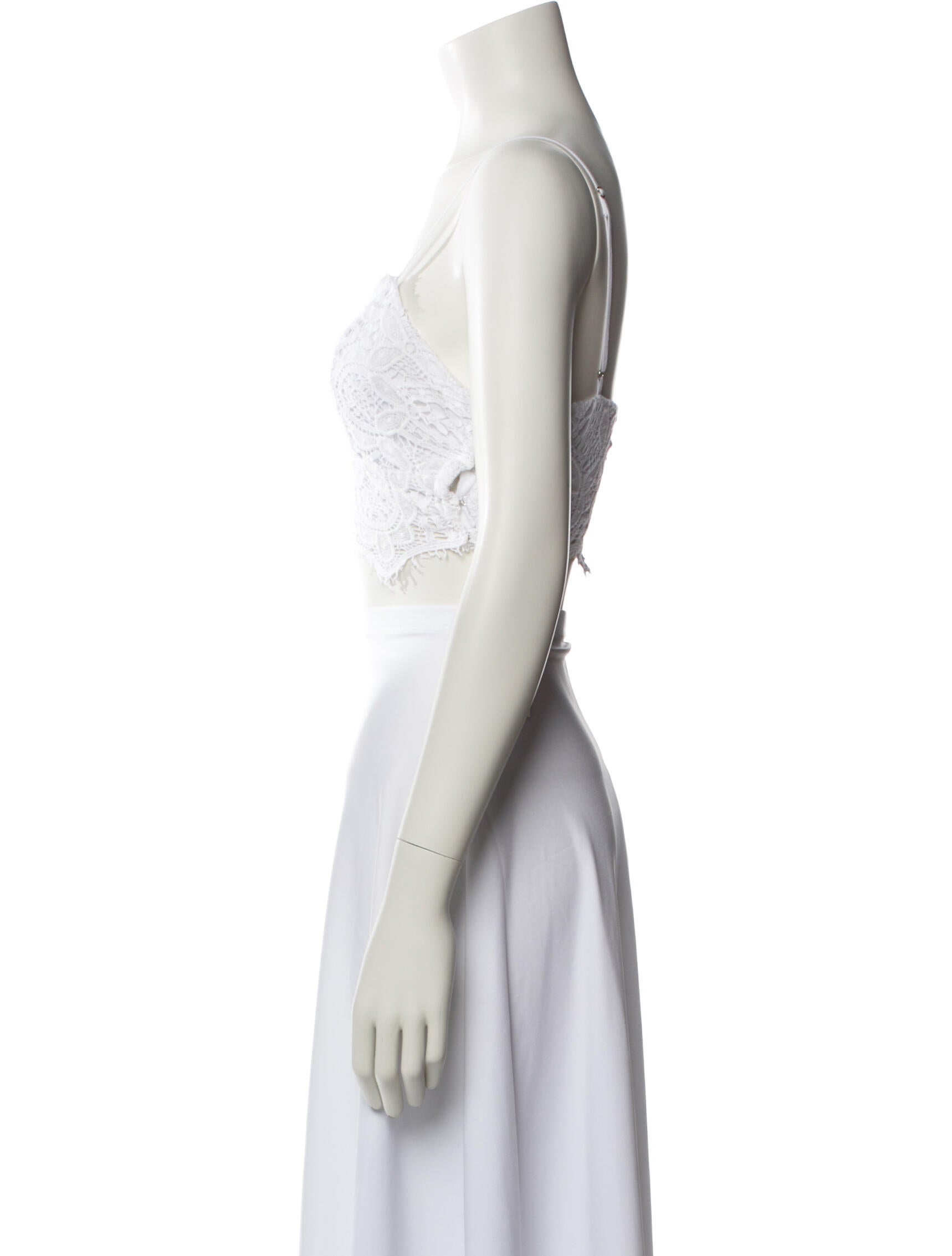 Miguelina Lace Pattern Scoop Neck Crop Top