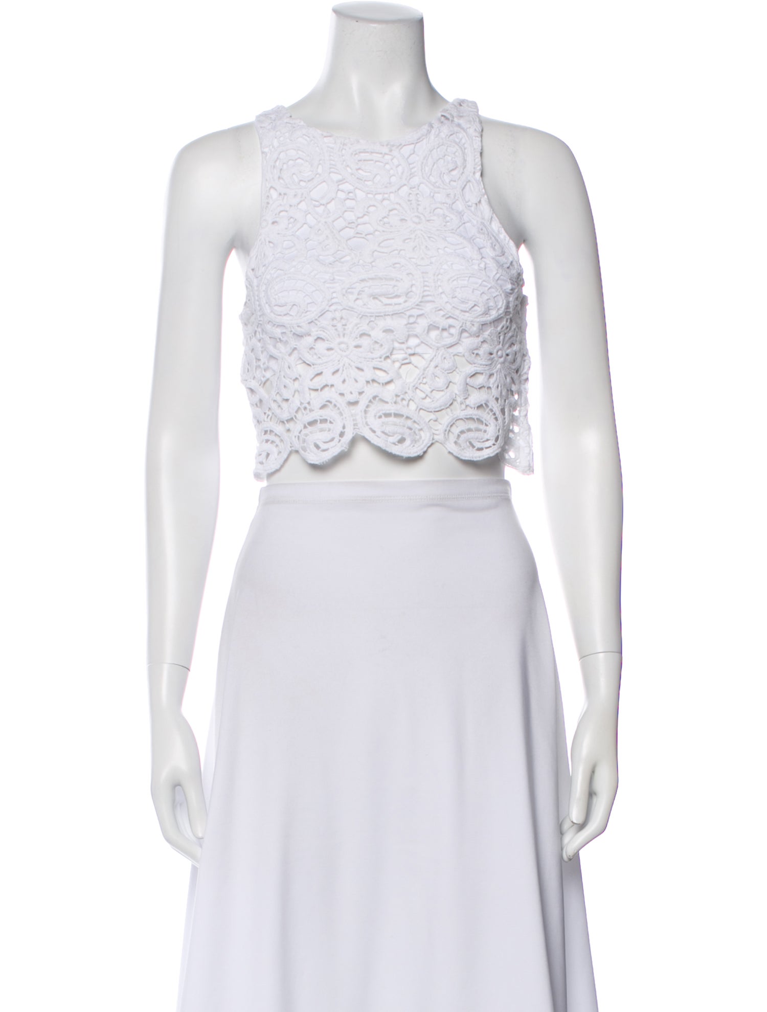 Miguelina Lace Pattern Crew Neck Crop Top