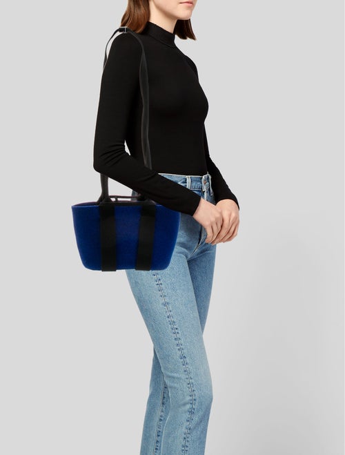 Muun Felt Top Handle Bag