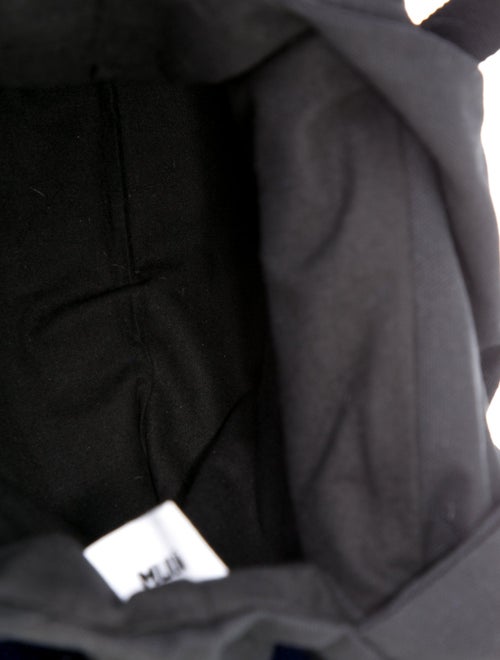 Muun Felt Top Handle Bag