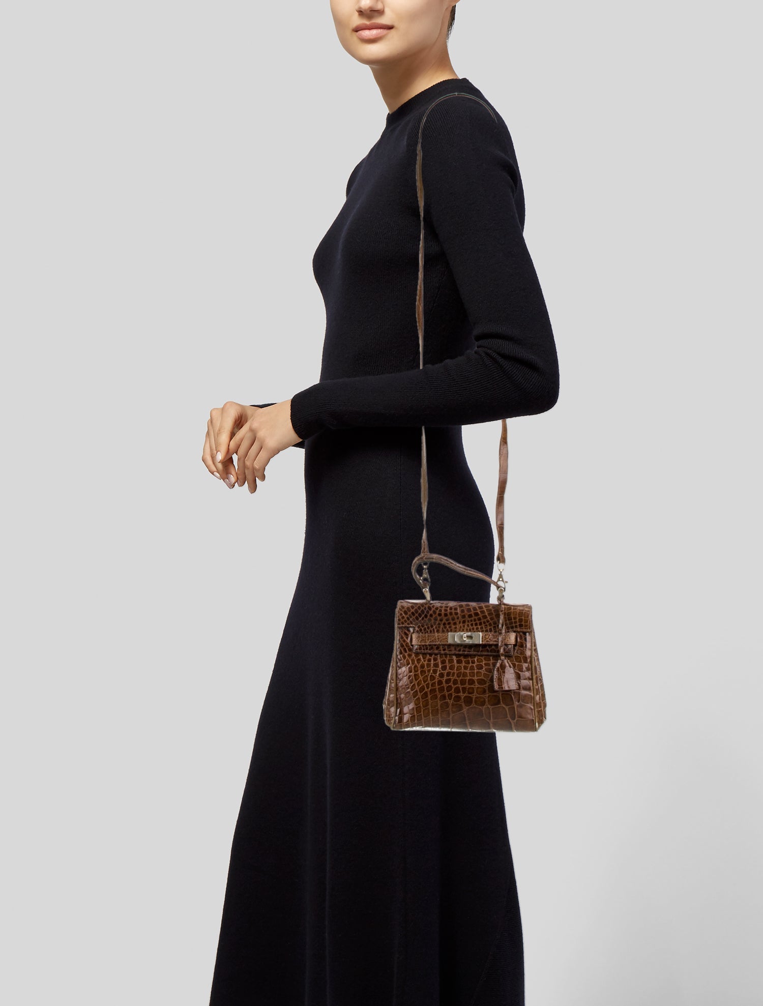 Maxima Embossed Leather Shoulder Bag