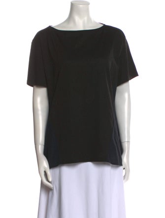 Moyuru Bateau Neckline Short Sleeve T-Shirt