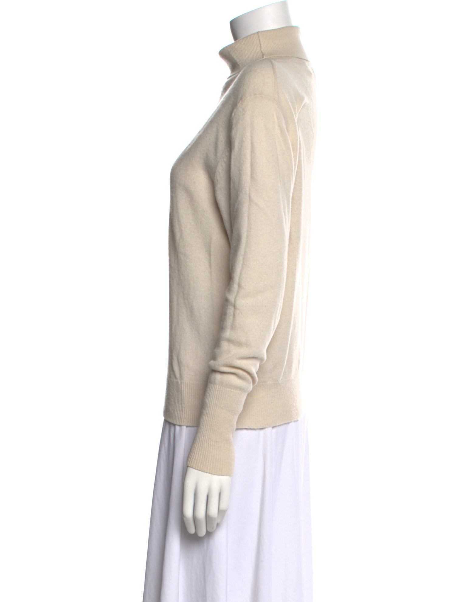 Nili Lotan Cashmere Turtleneck Sweater