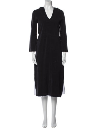 Nili Lotan Keyhole Accent Robe
