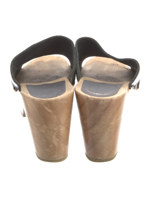 No.6 Patent Leather Slides