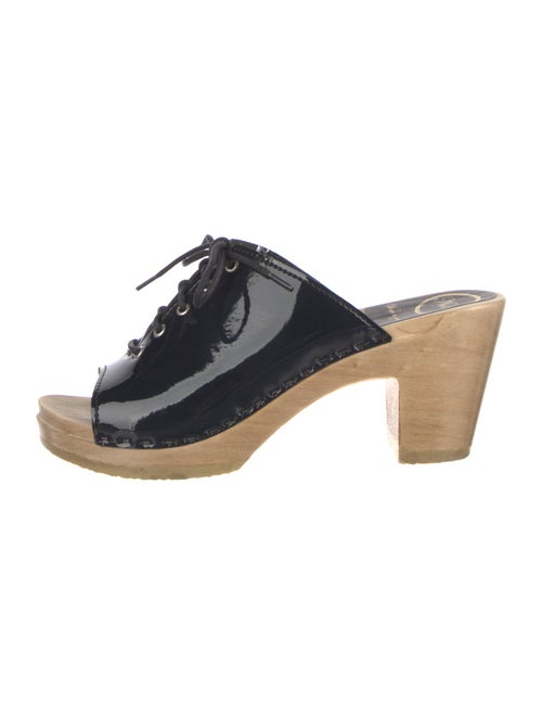 No.6 Patent Leather Slides