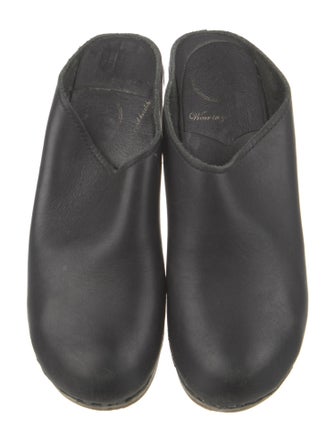 No. 6 Store Leather Mules