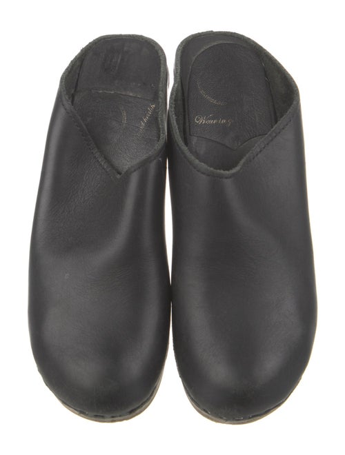 No. 6 Store Leather Mules